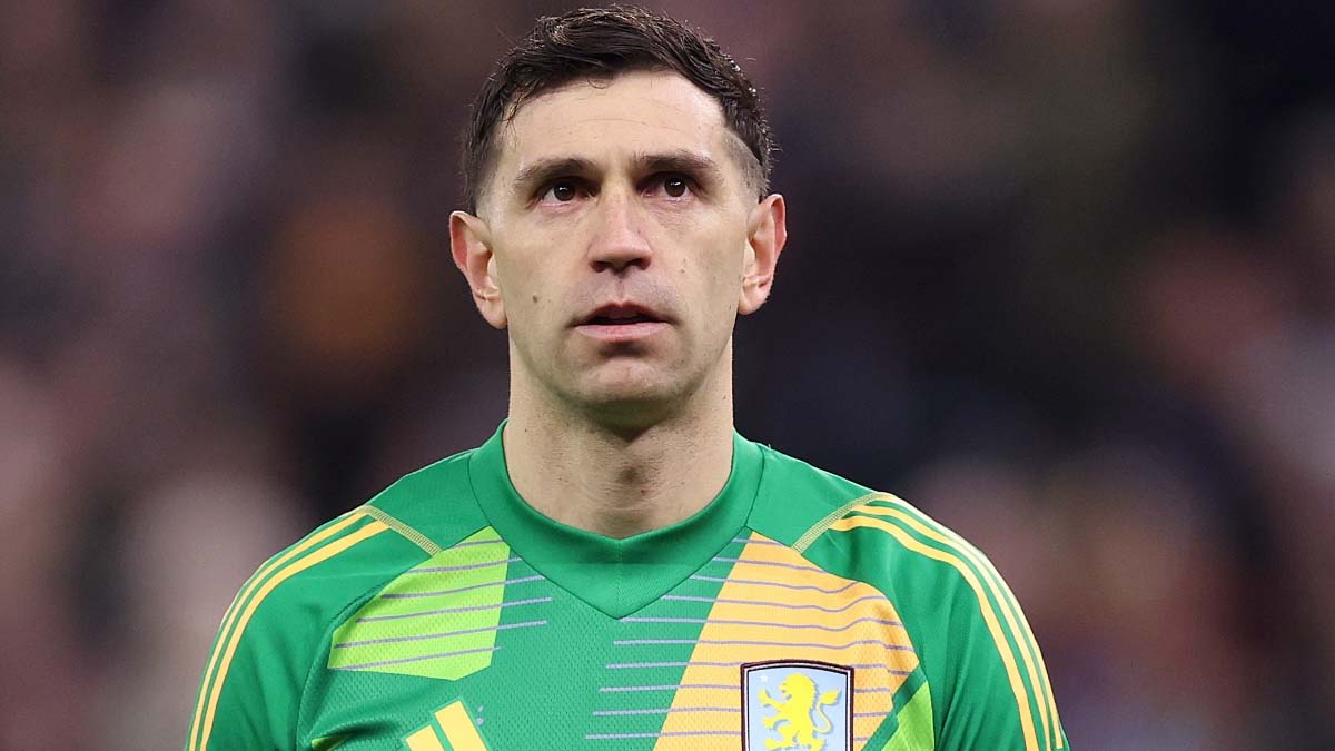 เอมิเลียโน่ มาร์ติเนซ เผยข้อมูลที่น่าสนใจเกี่ยวกับอนาคตท่ามกลางข่าวลือต่างๆ