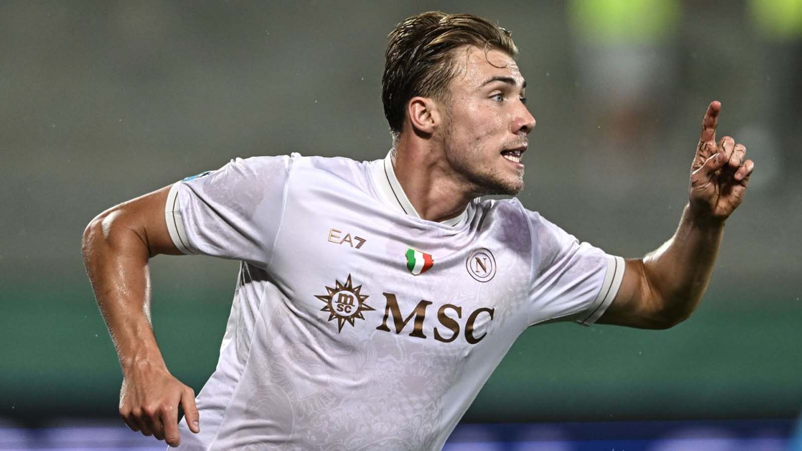 แมนยูพบปัญหาเดียวชะลอการย้ายออกของนักเตะที่แฟนปีศาจแดงไม่ต้องการไปยังทีมยักษ์ใหญ่ในเซเรีย อาหาร