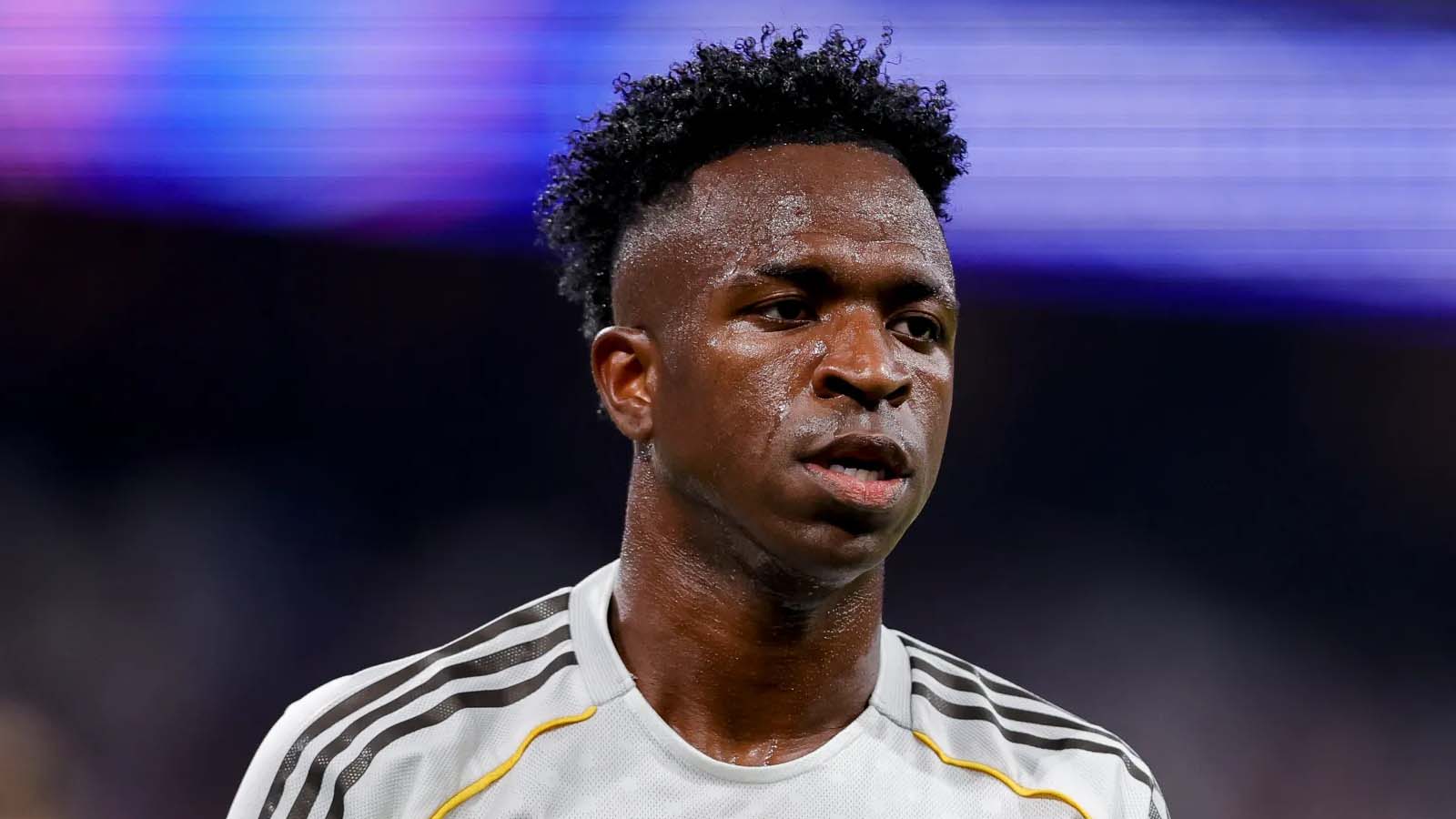 ลียง ตกลงยืมตัวเอ็นดริค โดยมีการเปิดเผยรายละเอียดค่าเหนื่อยของเรอัล มาดริด