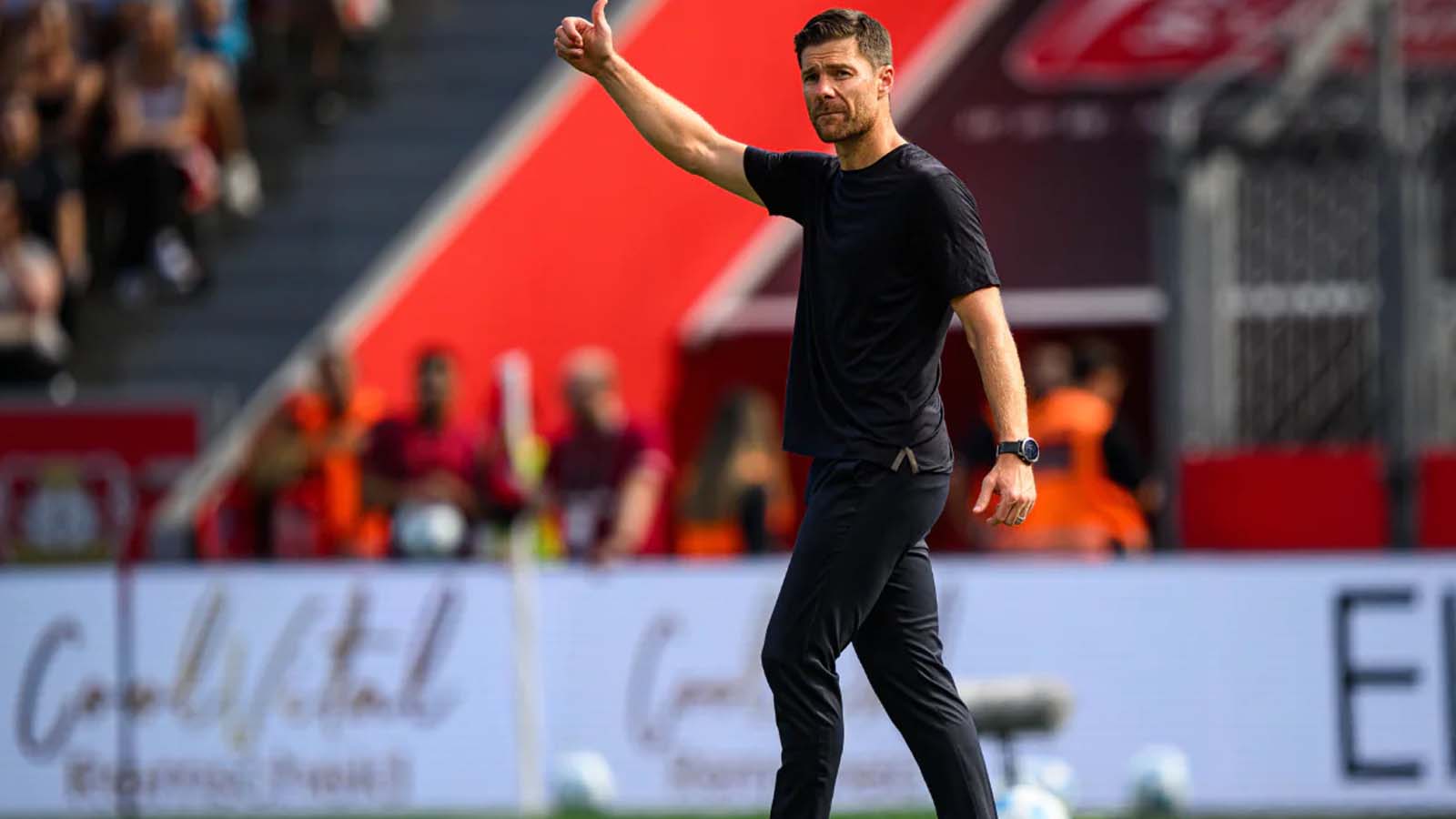 อนาคตของมาสตันตูโอโน เรอัล มาดริด และชาบี อลองโซ่ สกัดกั้นการยืมตัวนักเตะชาวอาร์เจนตินาในราคา 38 ล้านปอนด์ในเดือนมกราคม แม้นาโปลีและปารีส แซงต์-แชร์แมงจะให้ความสนใจ