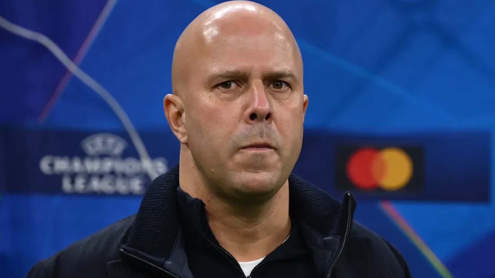 ลิเวอร์พูล มีการระบุตัว ตัวเลือกสำรอง สำหรับมาร์ค เกฮีแล้ว แต่ อาร์เน สล็อต ต้องเผชิญหน้าในการคว้าตัวกองหลังพรีเมียร์ลีกรายนี้