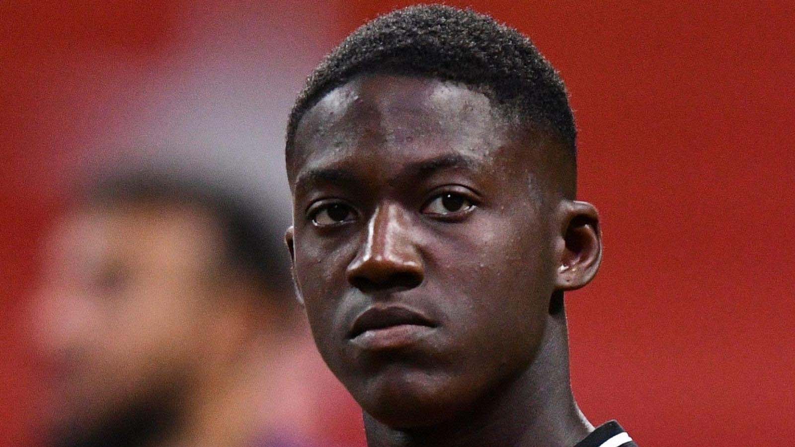 แมนฯ ยูไนเต็ด จัดรายชื่อผู้เล่นกองกลาง 4 คนเป้าหมาย หลังจากการตัดสินใจเรื่องตลาดซื้อขายนักเตะในเดือนมกราคม