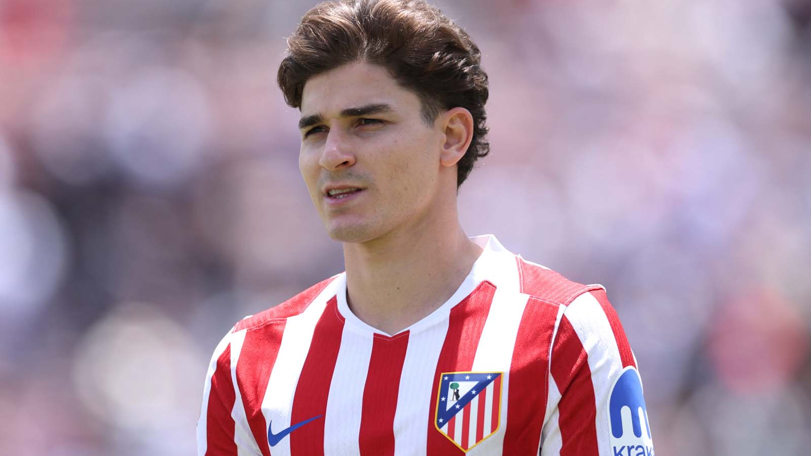 บาร์เซโลนา แผนการของทีมในการคว้าตัว จูเลียน อัลวาเรซ