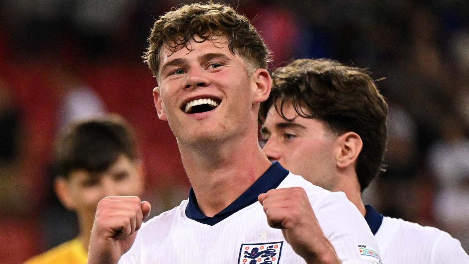 ไบรท์ตัน ล้มเหลว ในการยื่นข้อเสนอซื้อตัวกองหลังที่ตกเป็นข่าวกับพาเลซ ตราโอเร่ใกล้จะย้ายไปเวสต์แฮมโมปายพบสโมสรใหม่แล้ว