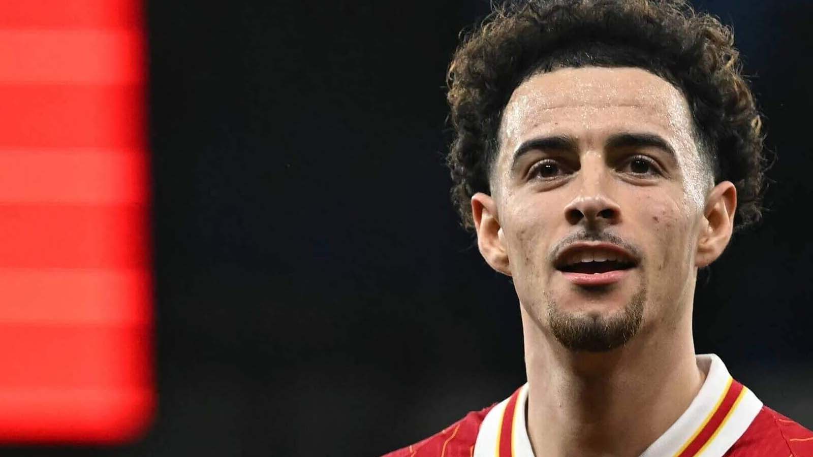 ลิเวอร์พูล การตัดสินใจครั้งสำคัญเกี่ยวกับเคอร์ติส โจนส์ กำลังรอยักษ์ใหญ่แห่งเมอร์ซีย์ไซด์อยู่ โดยมีสามสโมสรจากพรีเมียร์ลีกจับตามอง