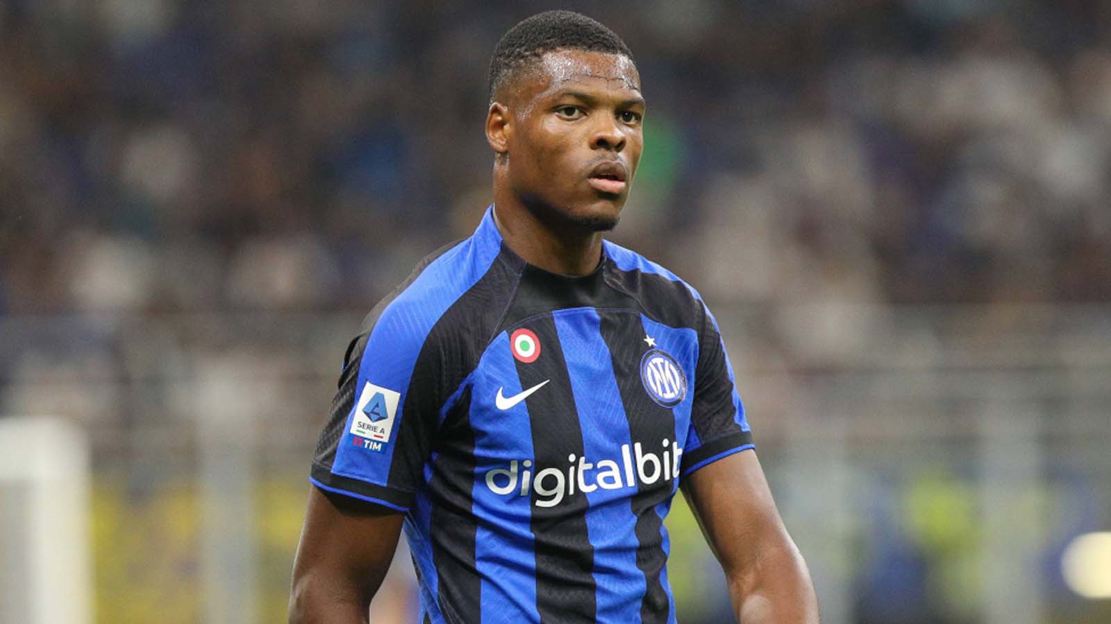  ลิเวอร์พูล หงส์แดงได้ข่าวดี เมื่อเป้าหมายในตำแหน่งกองหลังมี ความสัมพันธ์ กับสโมสร ใกล้จะสิ้นสุดลง ก่อนช่วงซัมเมอร์