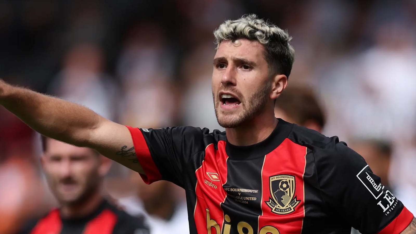  แมนฯ ยูไนเต็ด อาจเซ็นสัญญากับนักเตะฟรีเอเยนต์ 5 คนในซัมเมอร์นี้ ซึ่งรวมถึงกองหน้าที่เป็นที่ต้องการตัว และกองกลางจากบุนเดสลีกาอีก 2 คน