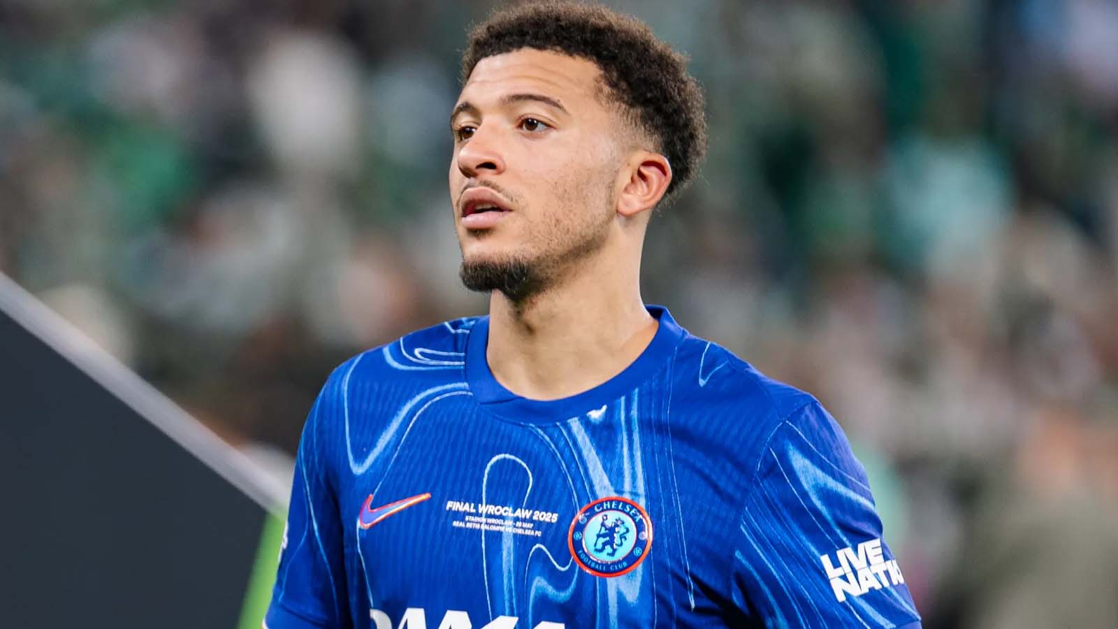  จาดอน ซานโช คือหนึ่งในนักเตะที่แมนเชสเตอร์ ยูไนเต็ดเซ็นสัญญาเข้ามาแล้วล้มเหลวที่สุด อนาคตของกองหน้าวัย 25 ปีคนนี้จะเป็นอย่างไรต่อไป