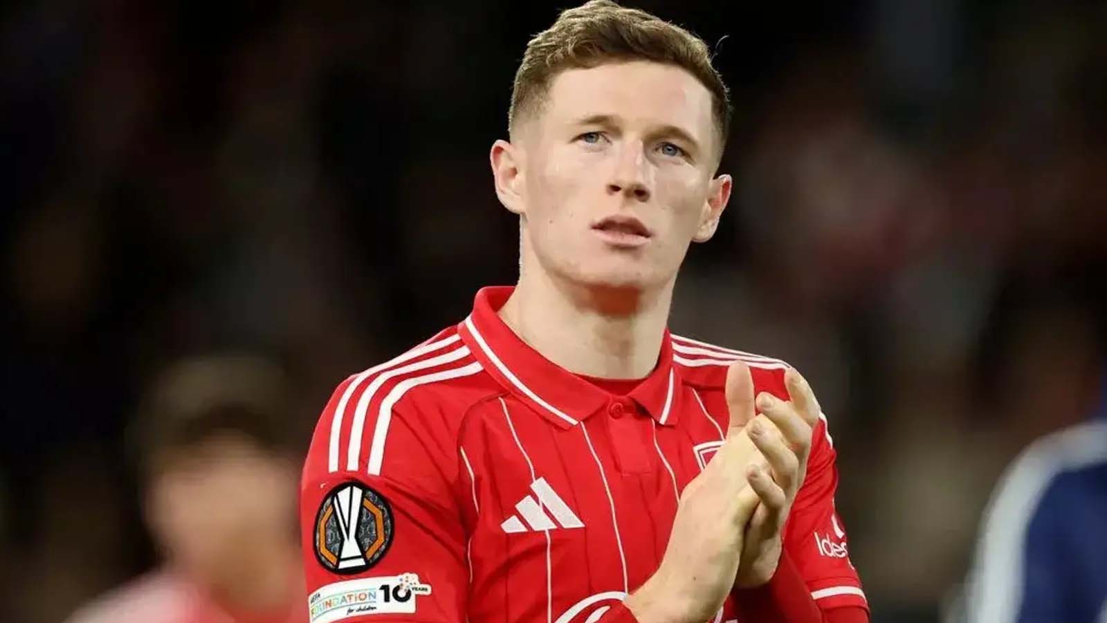 แมนฯ ยูไนเต็ด และ แมนฯ ซิตี้ มีข่าวพลิกผันครั้งใหม่เกี่ยวกับการย้ายทีมของ เอลเลียต แอนเดอร์สัน โดยมีการพิจารณาข้อเสนอสุดทำลายสถิติ 90 ล้านปอนด์