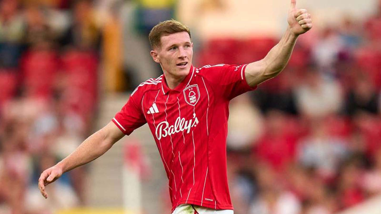 ปีศาจแดงมีเป้าหมายหลักรายใหม่ในตำแหน่งกองกลางสำหรับช่วงซัมเมอร์นี้ หลังการไล่ล่าตัวเอลเลียต แอนเดอร์สันเริ่มซาลง