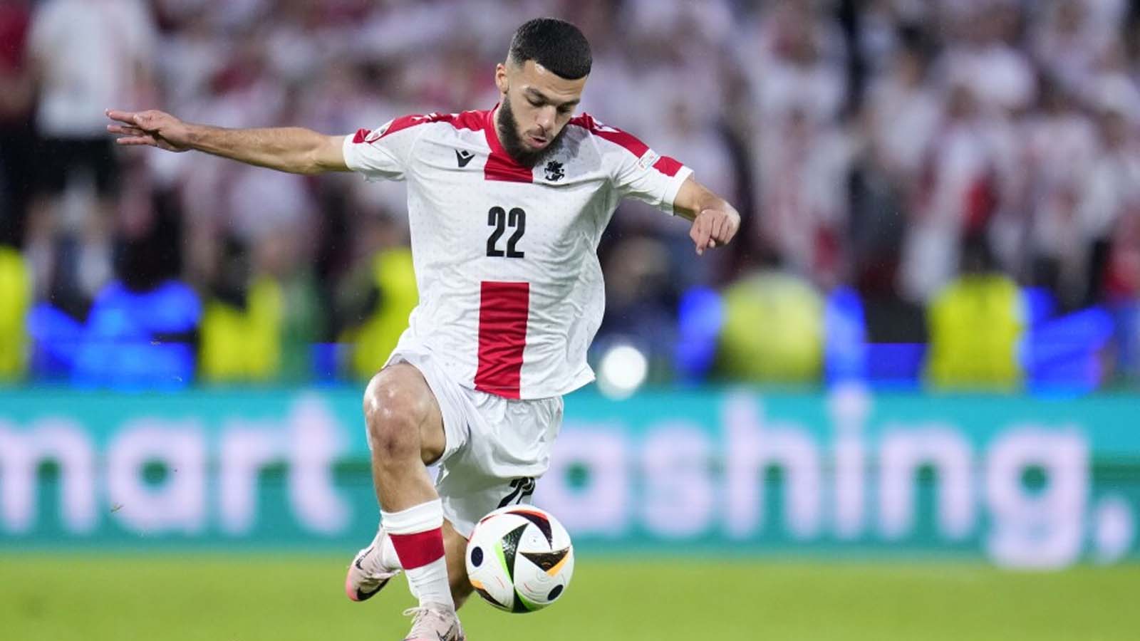 สเปอร์สเตรียมเสนอราคา ทำลายสถิติสำหรับกองหน้าลาลีกาที่ทำประตูได้ 16 ประตูต่อแอสซิสต์