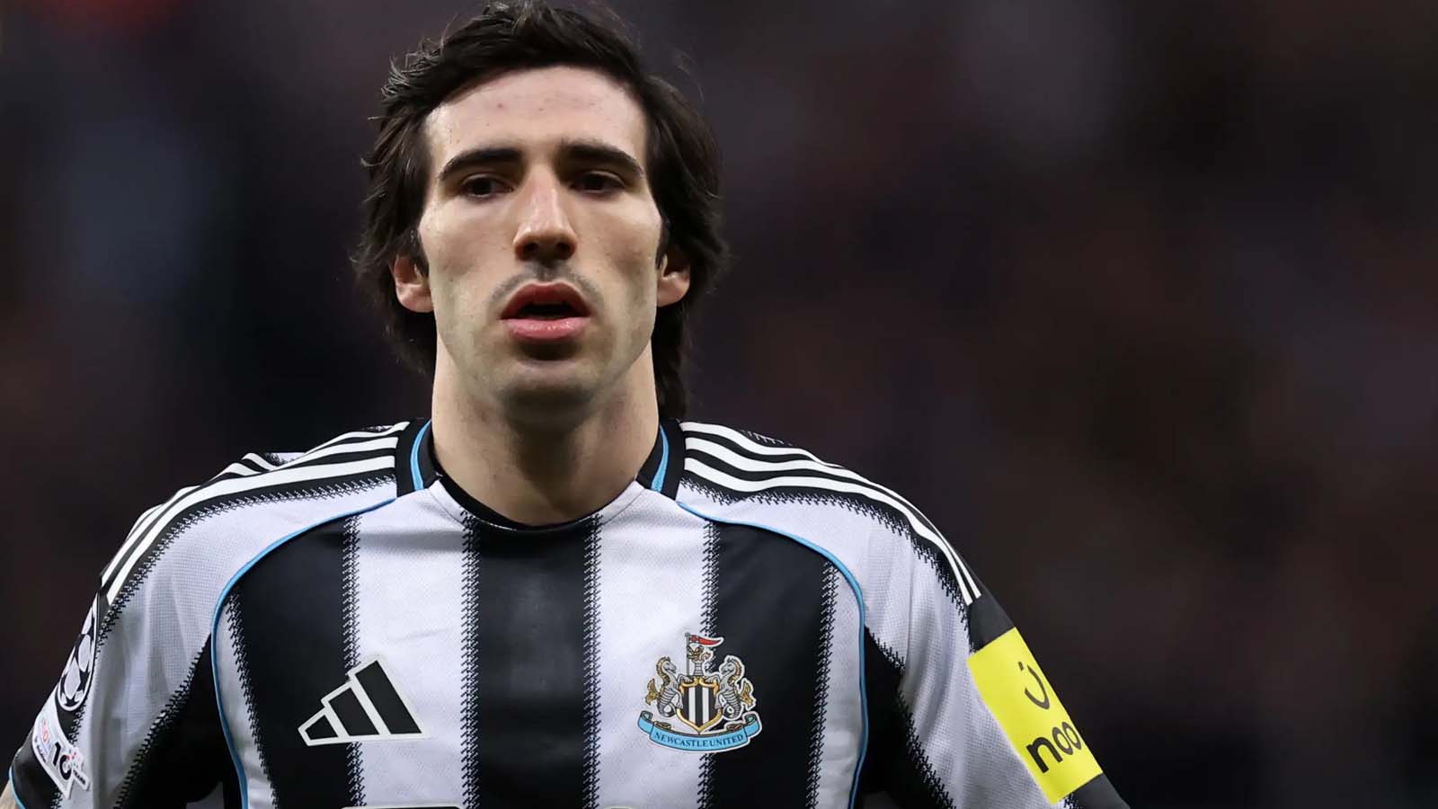 ซานโดร โทนาลี สโมสรยักษ์ใหญ่ในยุโรปได้รับการติดต่อจากตัวแทนของดาวเตะนิวคาสเซิล เกี่ยวกับการย้ายทีมในช่วงซัมเมอร์นี้