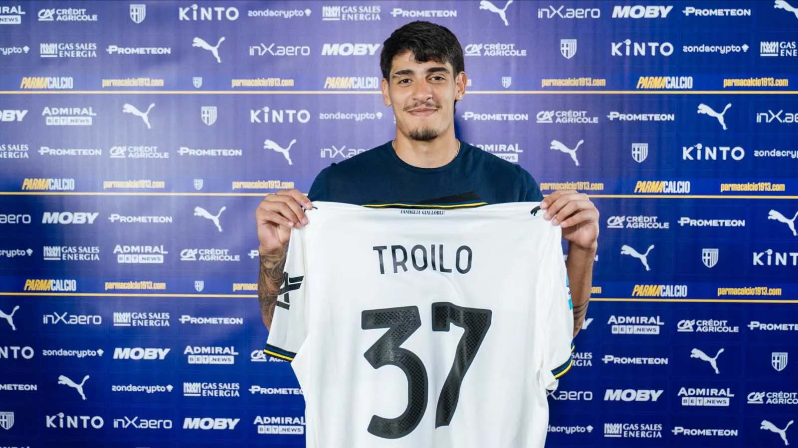 ผึ้งงานสนใจกองหลังในเซเรียอา ก่อนตลาดซื้อขายนักเตะช่วงซัมเมอร์จะเปิดขึ้น